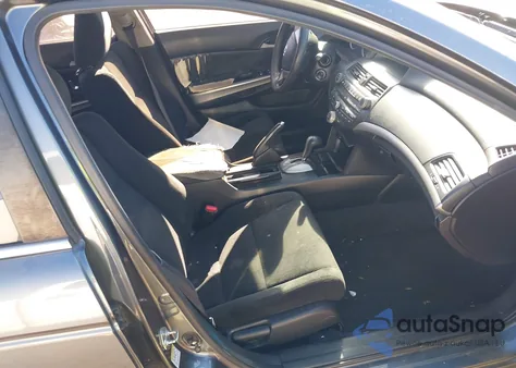 2009 Honda Accord 2.4 Ex from USA, damaged, VIN 1HGCP26769A197855